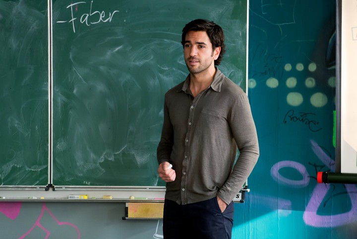 Elyas M'Barek vo filme Fakjú pán profesor 3